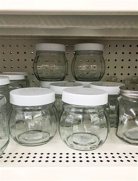 small plastic jars dollar tree